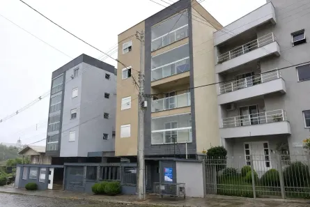 Apartamento com 2 Quartos para alugar, 60m² no São Luiz, Caxias do Sul