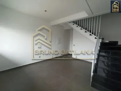 Sobrado com 2 Quartos à venda, 89m² no Taboão, Diadema