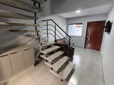 Casa com 2 Quartos à venda, 62m² no Morro do Meio, Joinville
