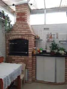 Sobrado com 2 Quartos para venda ou aluguel, 120m² no Embaré, Santos