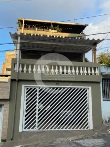 Sobrado com 2 Quartos à venda, 230m² no Vila Darli, São Paulo