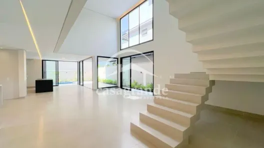 Casa de Condomínio com 4 Quartos para alugar, 367m² no Jardim Sul, Uberlândia