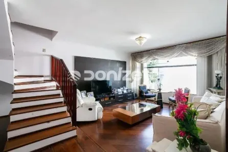 Sobrado com 3 Quartos para alugar, 312m² no Vila Pinheirinho, Santo André