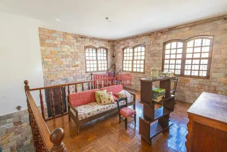 Casa com 5 Quartos à venda, 300m² no Renascença, Belo Horizonte