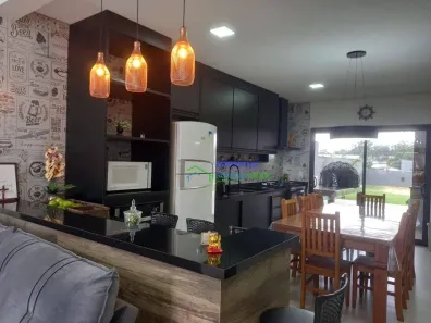 Casa com 3 Quartos à venda, 200m² no Jardim Giane, Vargem Grande Paulista