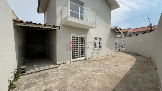 Sobrado com 3 Quartos à venda, 104m² no Tulipas, Jundiaí