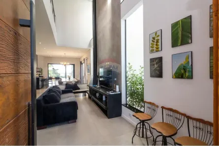 Casa de Condomínio com 4 Quartos à venda, 325m² no Jardim Pioneiro, Cotia