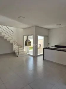 Casa de Condomínio com 3 Quartos para alugar, 302m² no Lenheiro, Valinhos