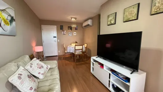 Apartamento com 2 Quartos para alugar, 57m² no Candelária, Natal