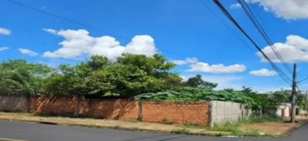Lote/Terreno à venda, 368m² no Daniel Fonseca, Uberlândia