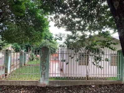 Casa com 2 Quartos à venda, 60m² no Floresta, Cascavel