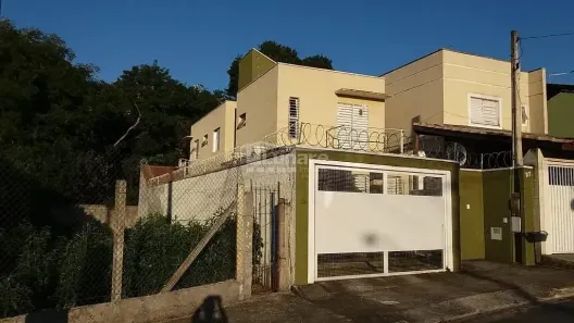 Sobrado com 3 Quartos à venda, 180m² no Residencial Algarve, Mogi das Cruzes