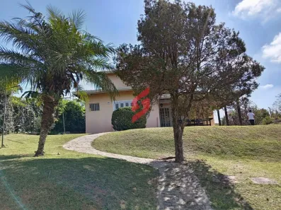Casa de Condomínio com 3 Quartos para alugar, 3000m² no , Mairinque
