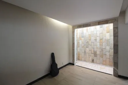 Casa com 3 Quartos à venda, 140m² no Serrano, Belo Horizonte