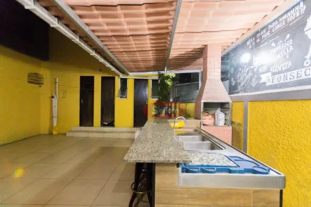 Casa com 3 Quartos à venda, 178m² no Pompéia, Santos