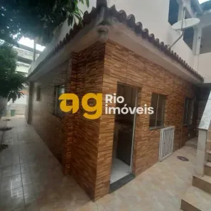Casa de Condomínio com 2 Quartos à venda, 150m² no Vila Valqueire, Rio de Janeiro