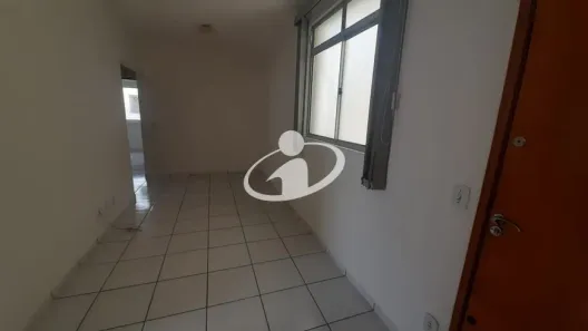 Apartamento com 3 Quartos para alugar, 70m² no Cazeca, Uberlândia