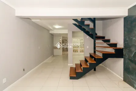 Casa de Condomínio com 2 Quartos à venda, 80m² no Cavalhada, Porto Alegre