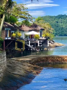 Casa com 4 Quartos à venda, 575m² no Praia da Ribeira (Cunhambebe), Angra dos Reis