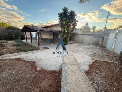 Imóvel Comercial com 3 Quartos para alugar, 120m² no São Pedro, Ribeirão das Neves