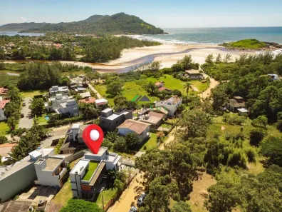 Casa com 3 Quartos à venda, 163m² no Praia da Barra, Garopaba