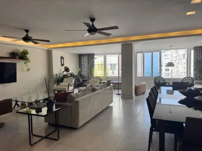 Apartamento com 3 Quartos para alugar, 300m² no Leme, Rio de Janeiro