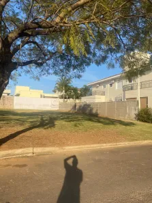 Lote/Terreno à venda, 481m² no Condomínio Residencial Montreal, São Carlos