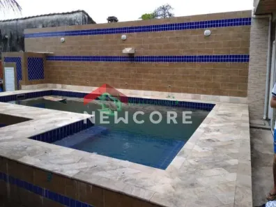 Sobrado com 6 Quartos à venda, 270m² no Nova Itanhaém (Praia), Itanhaém