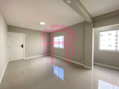 Apartamento com 2 Quartos à venda, 60m² no Centro, Balneário Camboriú
