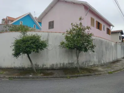 Sobrado com 3 Quartos à venda, 196m² no Jardim Terras de São João, Jacareí