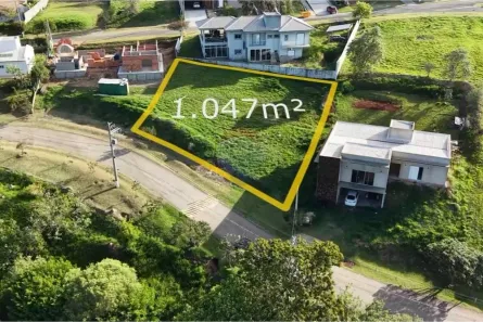 Lote/Terreno à venda, 1047m² no Village Araçoiaba, Araçoiaba da Serra