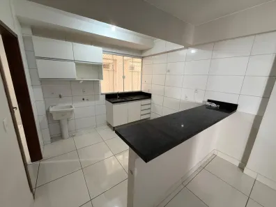Apartamento com 2 Quartos para alugar, 48m² no Setor Habitacional Vicente Pires, Brasília