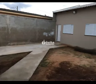 Casa com 2 Quartos à venda, 58m² no Custódio Pereira, Uberlândia