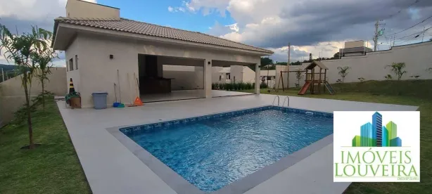 Sobrado com 2 Quartos para alugar, 82m² no Vilagge Capricio, Louveira