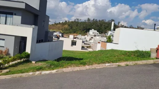 Lote/Terreno à venda, 300m² no Roncáglia, Valinhos