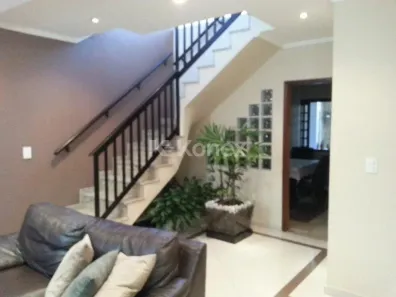 Sobrado com 3 Quartos à venda, 180m² no Vila Nivi, São Paulo
