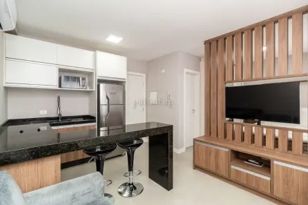 Apartamento com 1 Quarto para alugar, 27m² no Juvevê, Curitiba