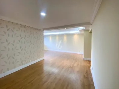 Apartamento com 3 Quartos para alugar, 110m² no Centro, Florianópolis