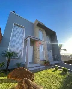 Sobrado com 3 Quartos para alugar, 200m² no Loteamento Jardim Timbaúva, Gravataí