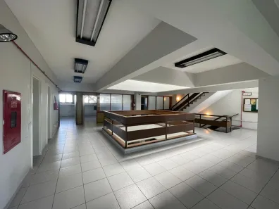 Prédio Comercial para alugar, 1070m² no Petrópolis, Porto Alegre