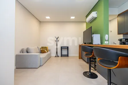 Apartamento com 2 Quartos à venda, 70m² no Centro, Curitiba