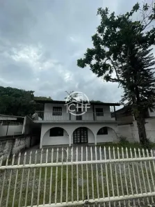 Casa com 3 Quartos para alugar, 100m² no Dom Joaquim, Brusque