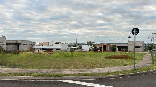 Lote/Terreno à venda, 519m² no Parque Residencial Mart Ville, Presidente Prudente