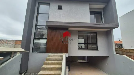 Sobrado com 3 Quartos à venda, 186m² no Xaxim, Curitiba