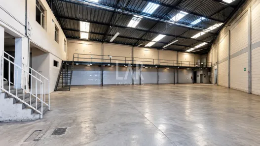 Galpão/Depósito/Armazém para alugar, 1200m² no Betânia, Belo Horizonte