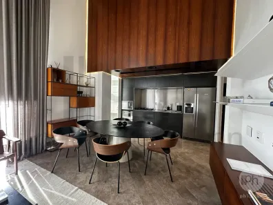 Apartamento com 2 Quartos para alugar, 134m² no Vila Nova Conceição, São Paulo