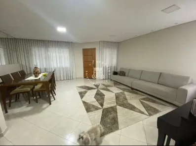 Sobrado com 3 Quartos à venda, 210m² no Parque Almerinda Pereira Chaves, Jundiaí