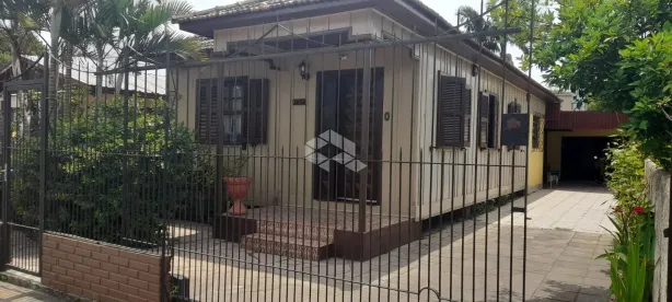 Casa com 2 Quartos à venda, 100m² no Rio Branco, Canoas