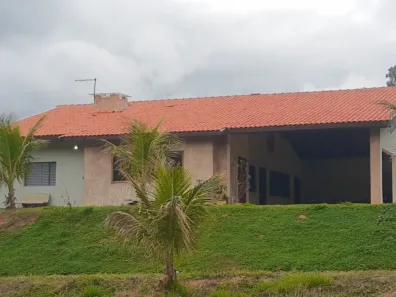 Fazenda/Sítio com 3 Quartos à venda, 40000m² no Ponte Nova, Itapira