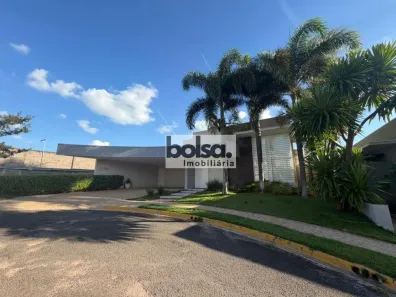 Casa de Condomínio com 3 Quartos para alugar, 280m² no Residencial Lago Sul, Bauru